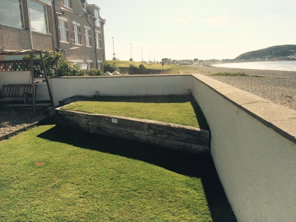 Superb Cintra Beachside Apartments Llandudno Exteriér fotografie